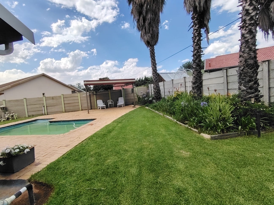 3 Bedroom Property for Sale in Fauna Free State